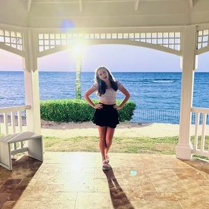 Meet your Posher, Brooke
